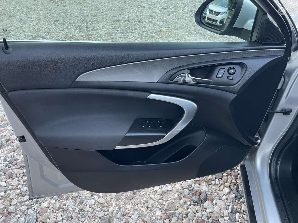 Opel Insignia 2015 — photo 8