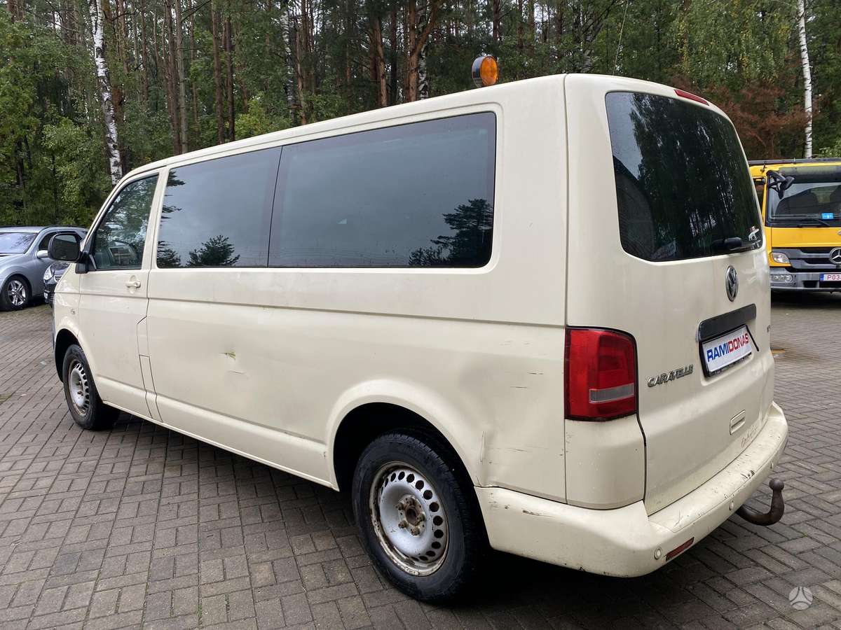 Volkswagen Caravelle 2012 — photo 7