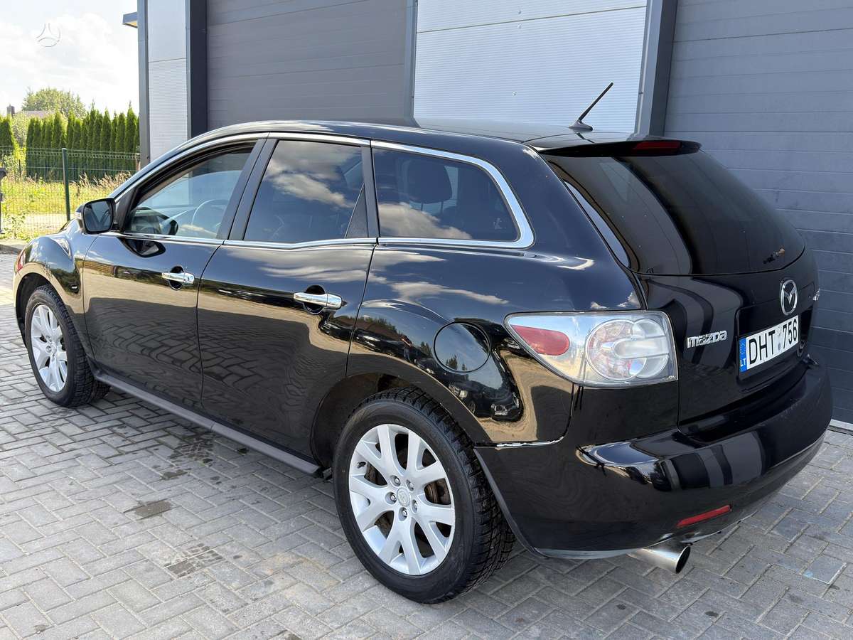Mazda CX-7 2008 — rear view