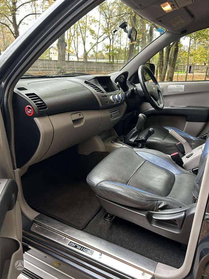 Mitsubishi L200 2006 — photo 12