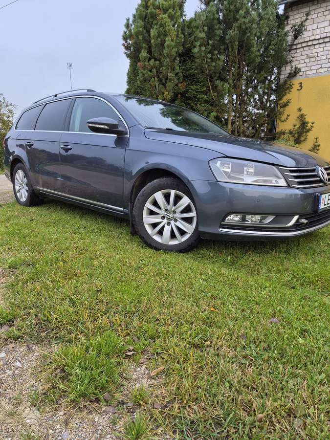Volkswagen Passat, 2012