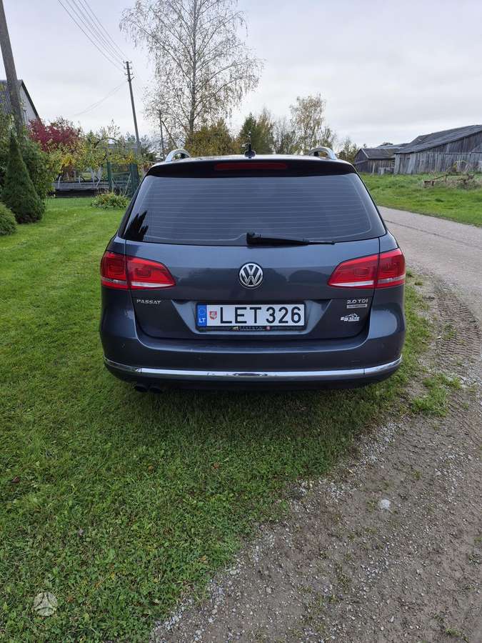 Volkswagen Passat 2012 — photo 6