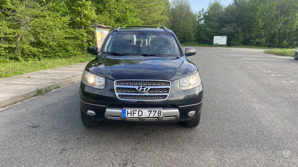 Hyundai Santa 2006 — вигляд ззаду