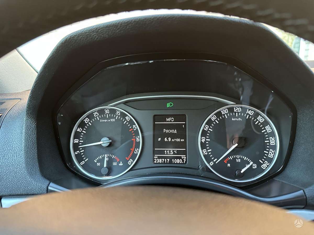 Skoda Octavia 2010 — photo 6