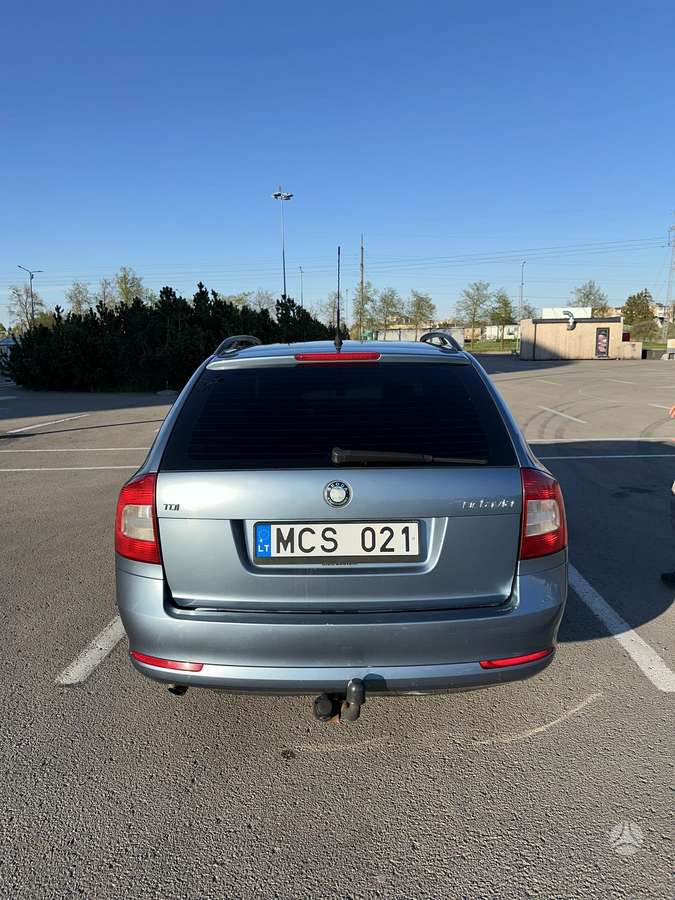 Skoda Octavia 2010 — photo 8