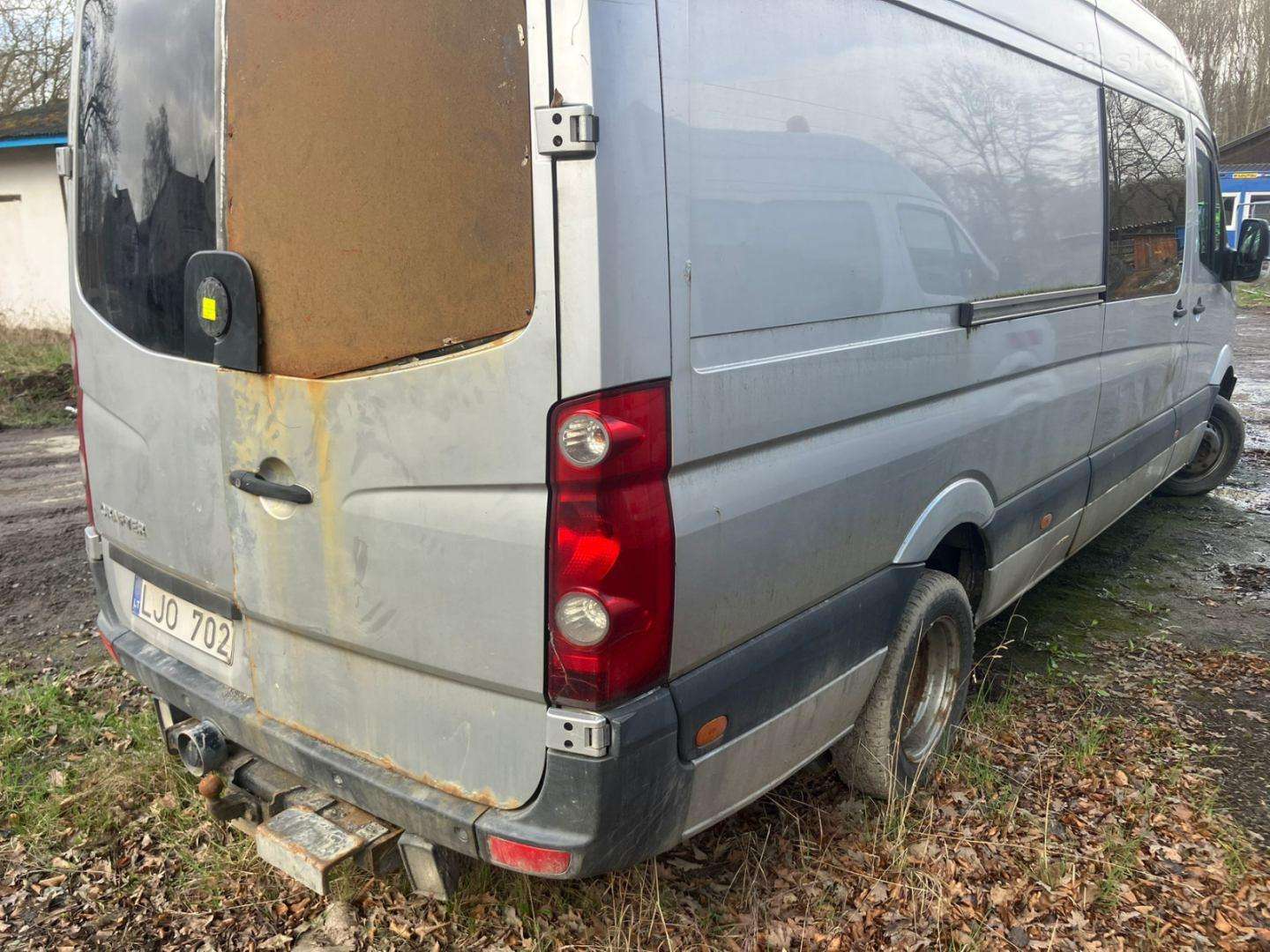 Volkswagen Crafter 2010 — engine