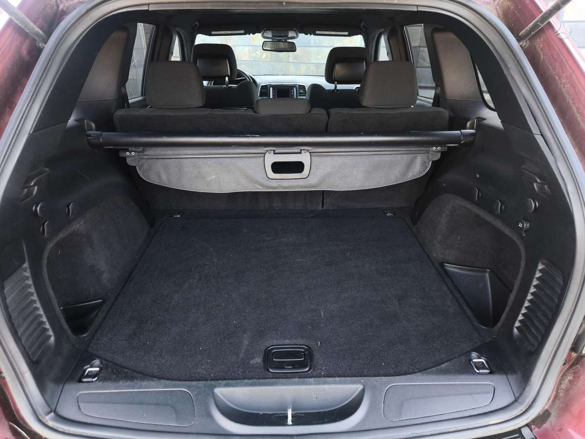 Jeep Grand 2015 — photo 15