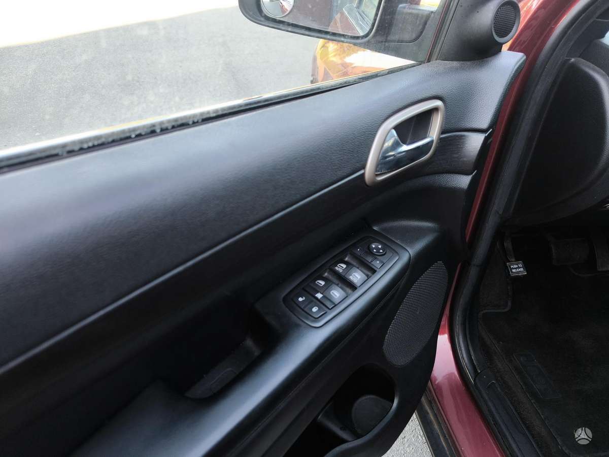 Jeep Grand 2015 — photo 9