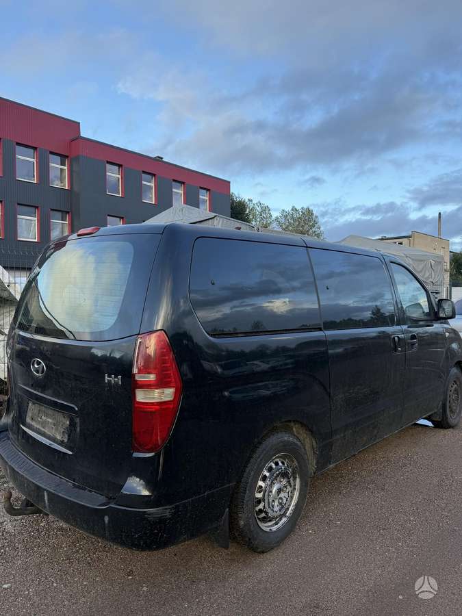 Hyundai H1 2009 — photo 5