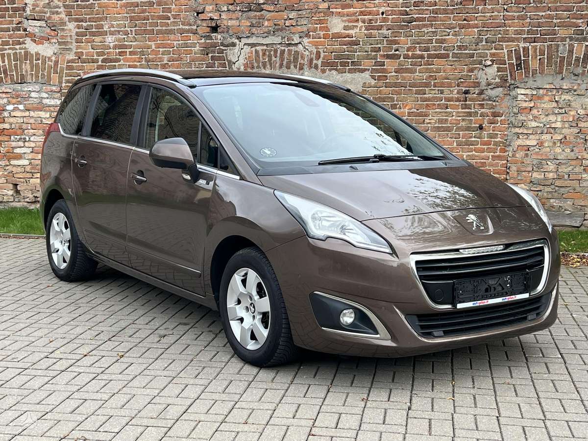 Peugeot 5008 2015 — engine 1997 cm³, 150 HP (110kW)