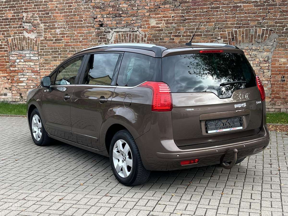 Peugeot 5008 2015 — photo 8