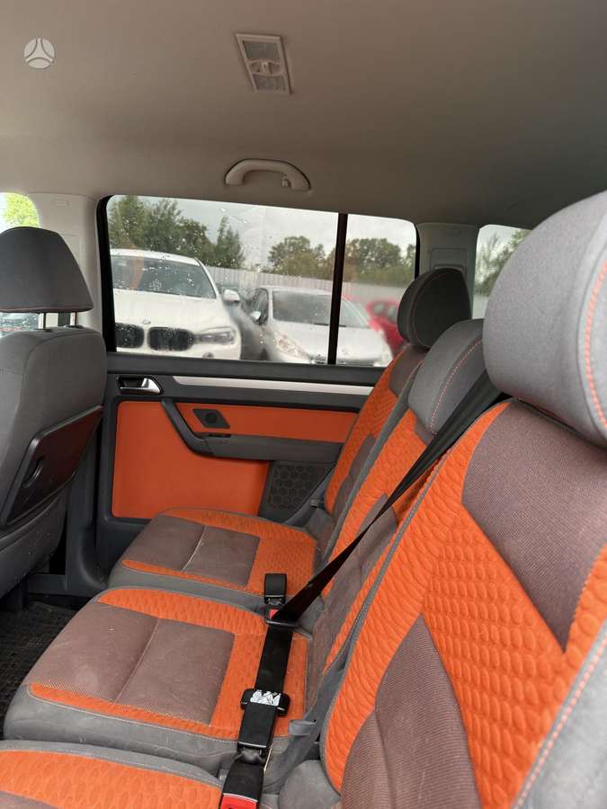 Volkswagen Touran 2008 — photo 10