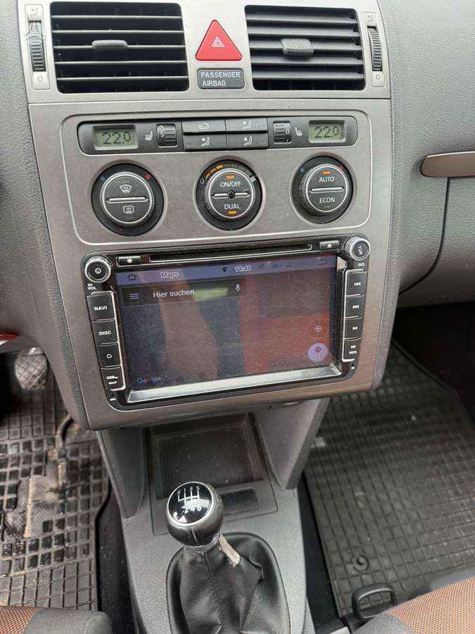 Volkswagen Touran 2008 — photo 15