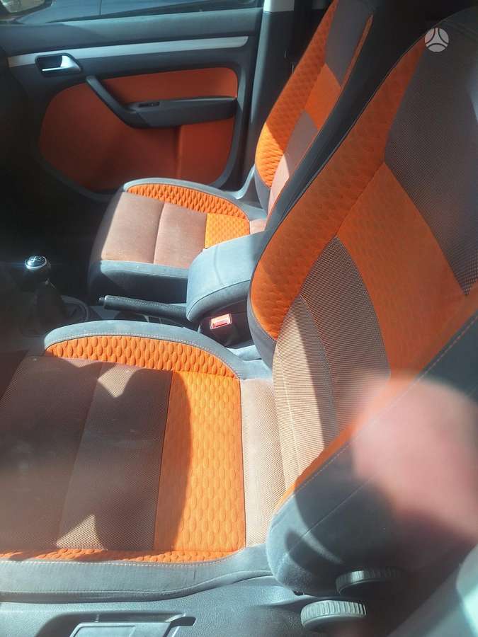 Volkswagen Touran 2008 — photo 9