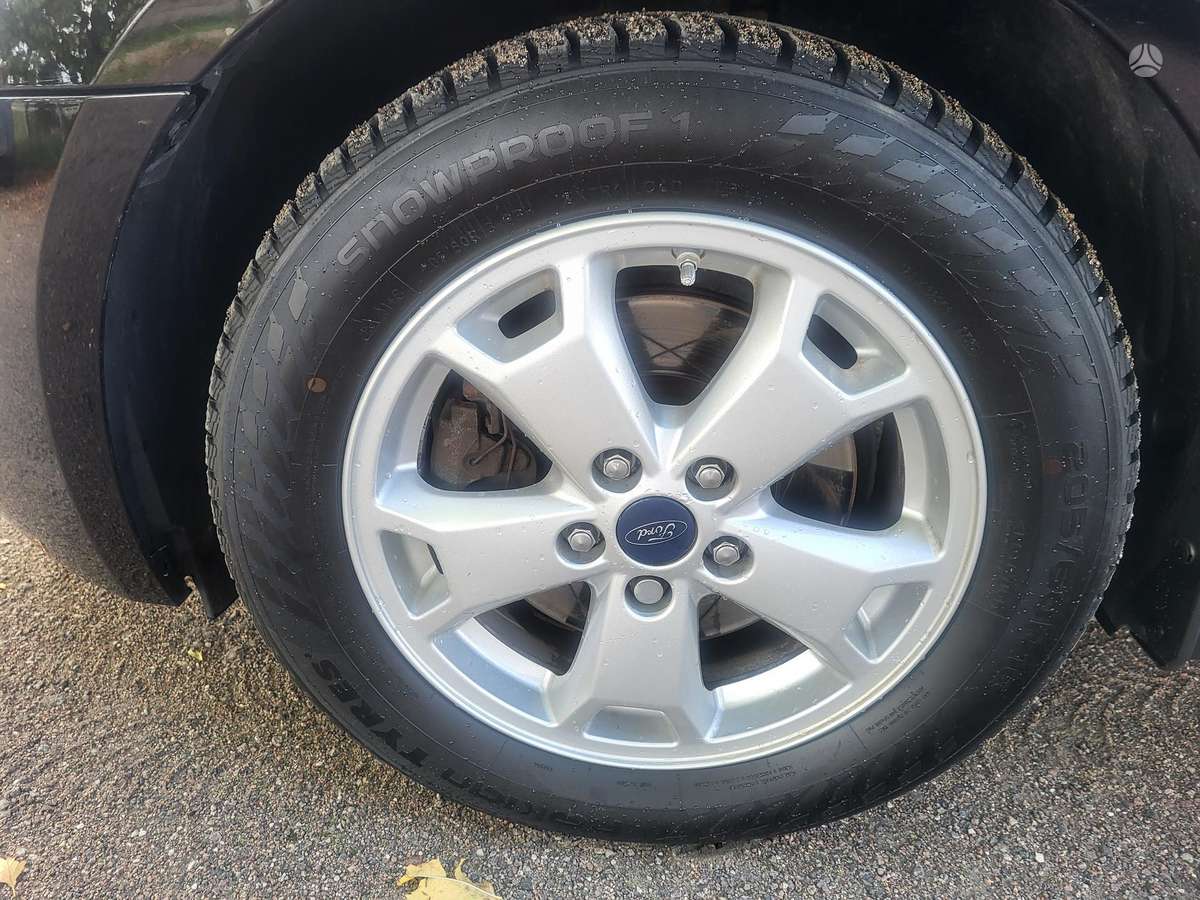 Ford Tourneo 2015 — photo 18