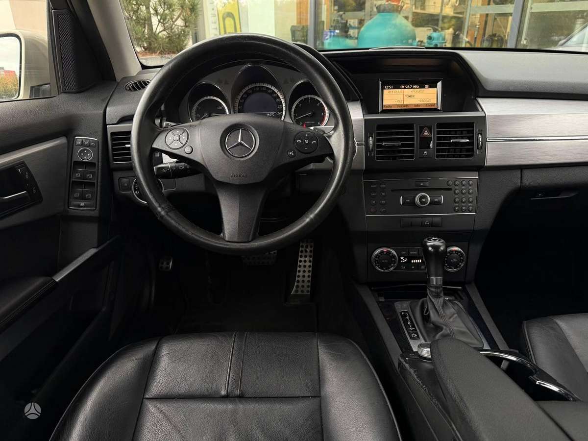 Mercedes-Benz GLK220 2011 — фото 12