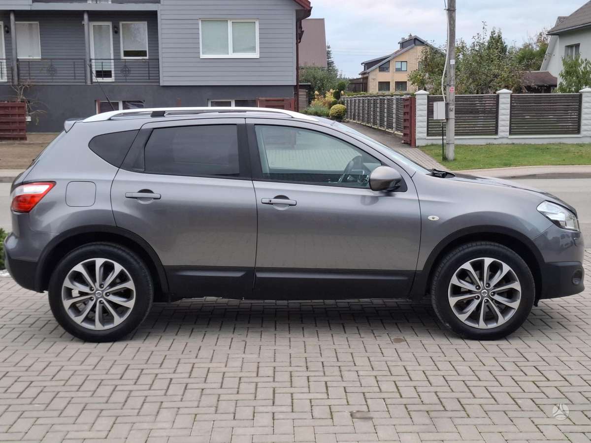 Nissan Qashqai 2011 — фото 6
