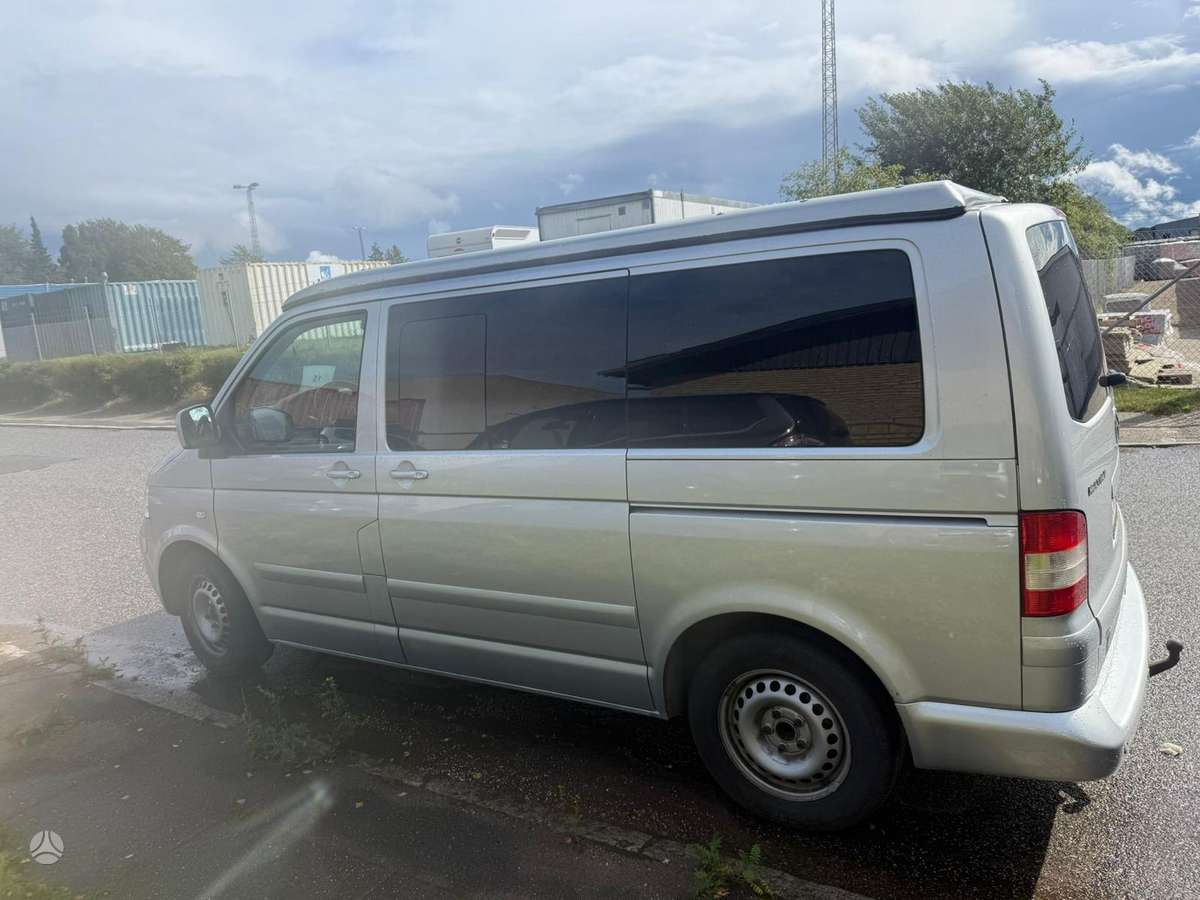 Volkswagen Multivan 2008 — engine 2500 cm³, 174 HP (128kW)