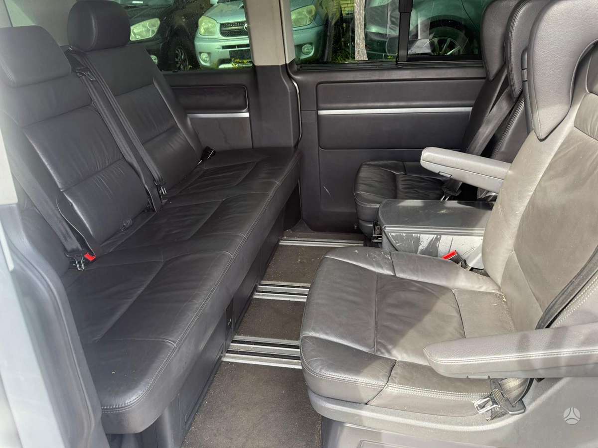 Volkswagen Multivan 2008 — photo 5