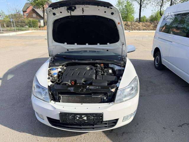 Skoda Octavia 2012 — photo 7
