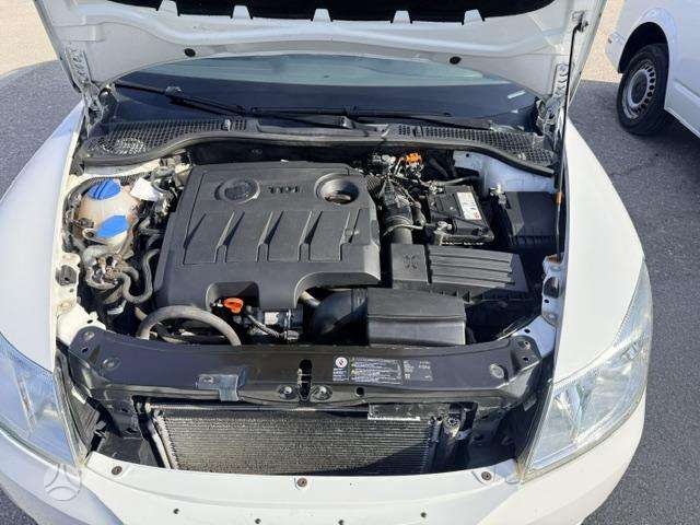 Skoda Octavia 2012 — photo 8