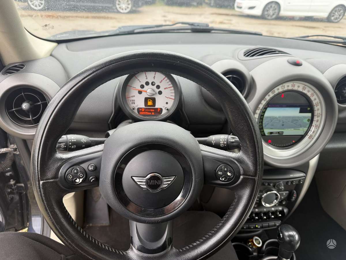 Mini Countryman 2011 — photo 22