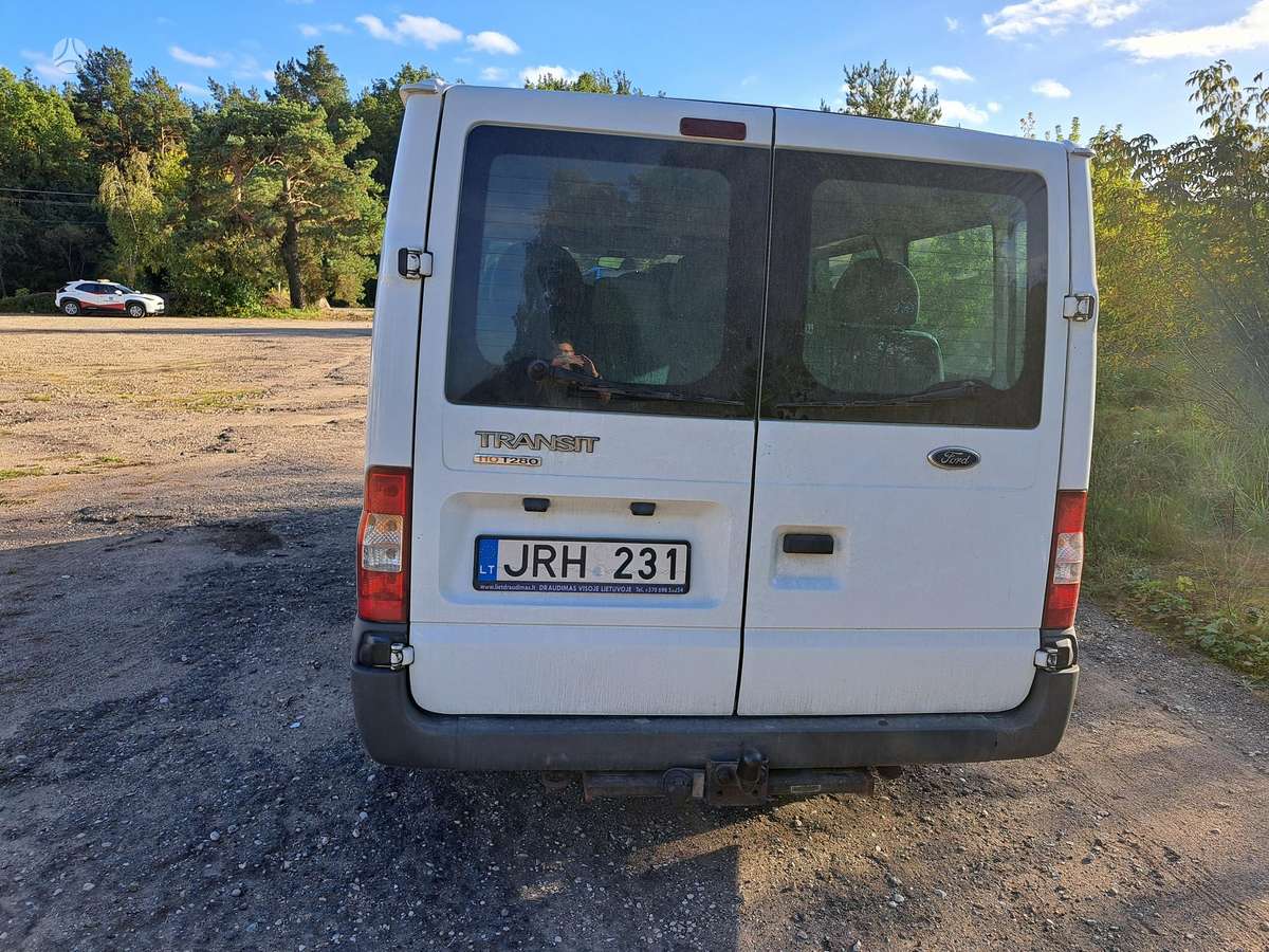Ford Transit 2006 — двигун 2198 cm³, 110 HP (81kW)