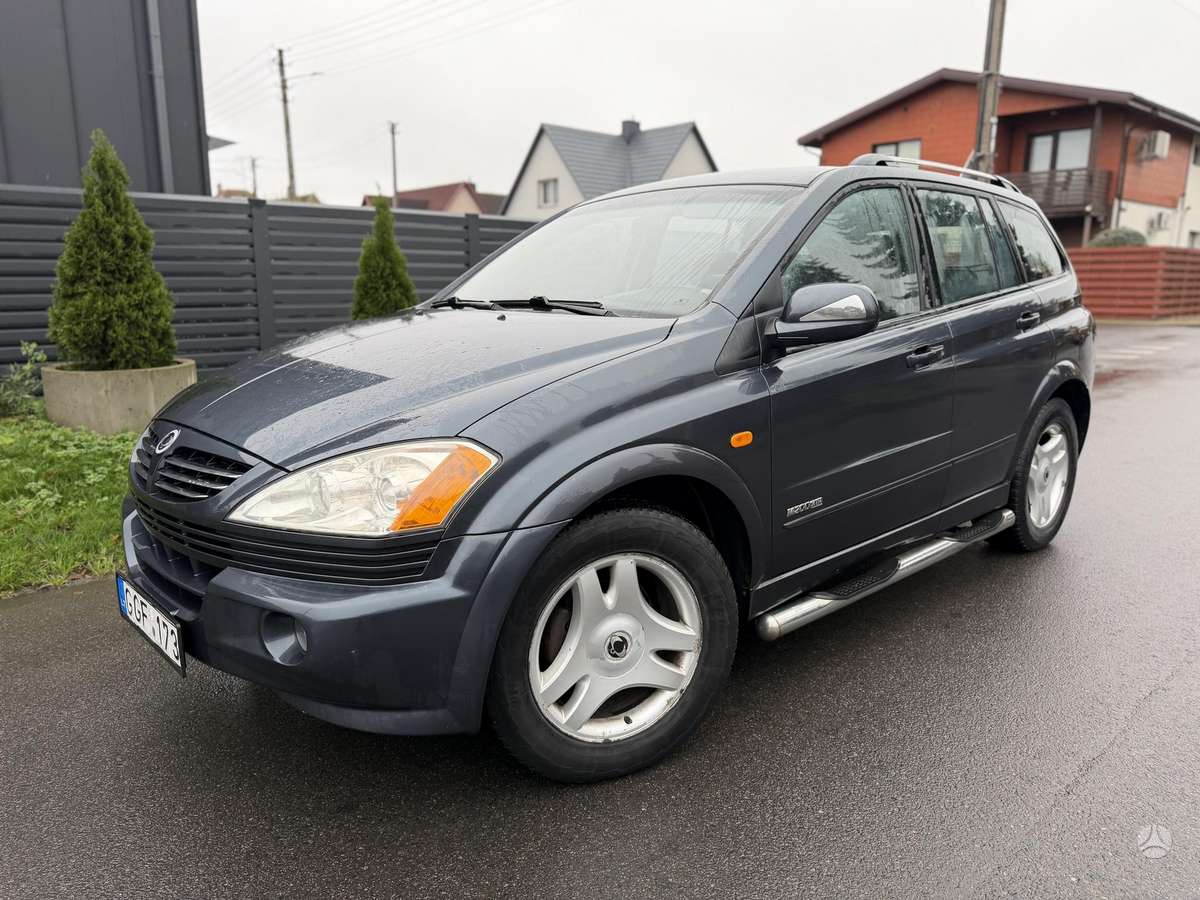 SsangYong Kyron 2006 — rear view