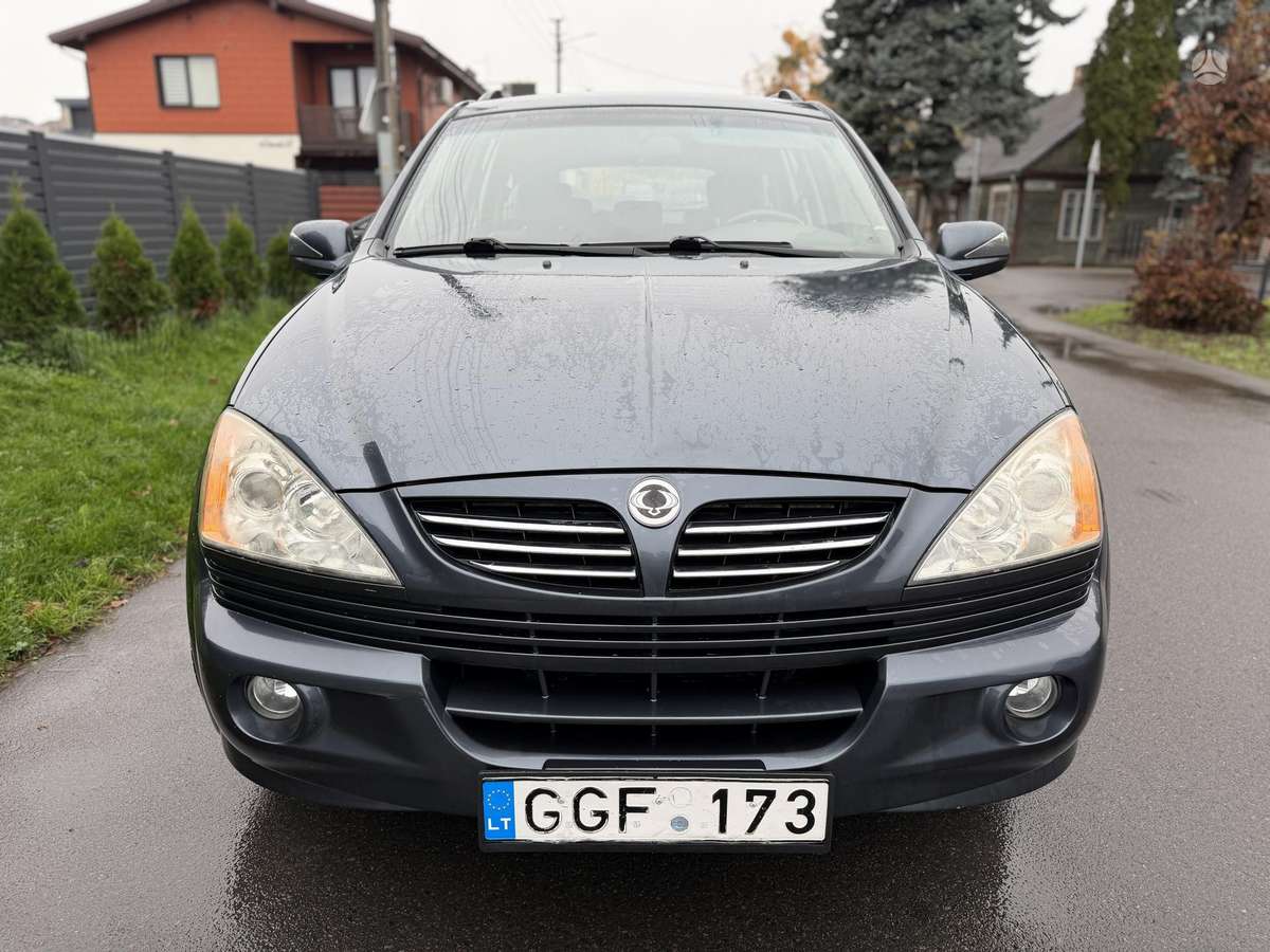 SsangYong Kyron 2006 — interior