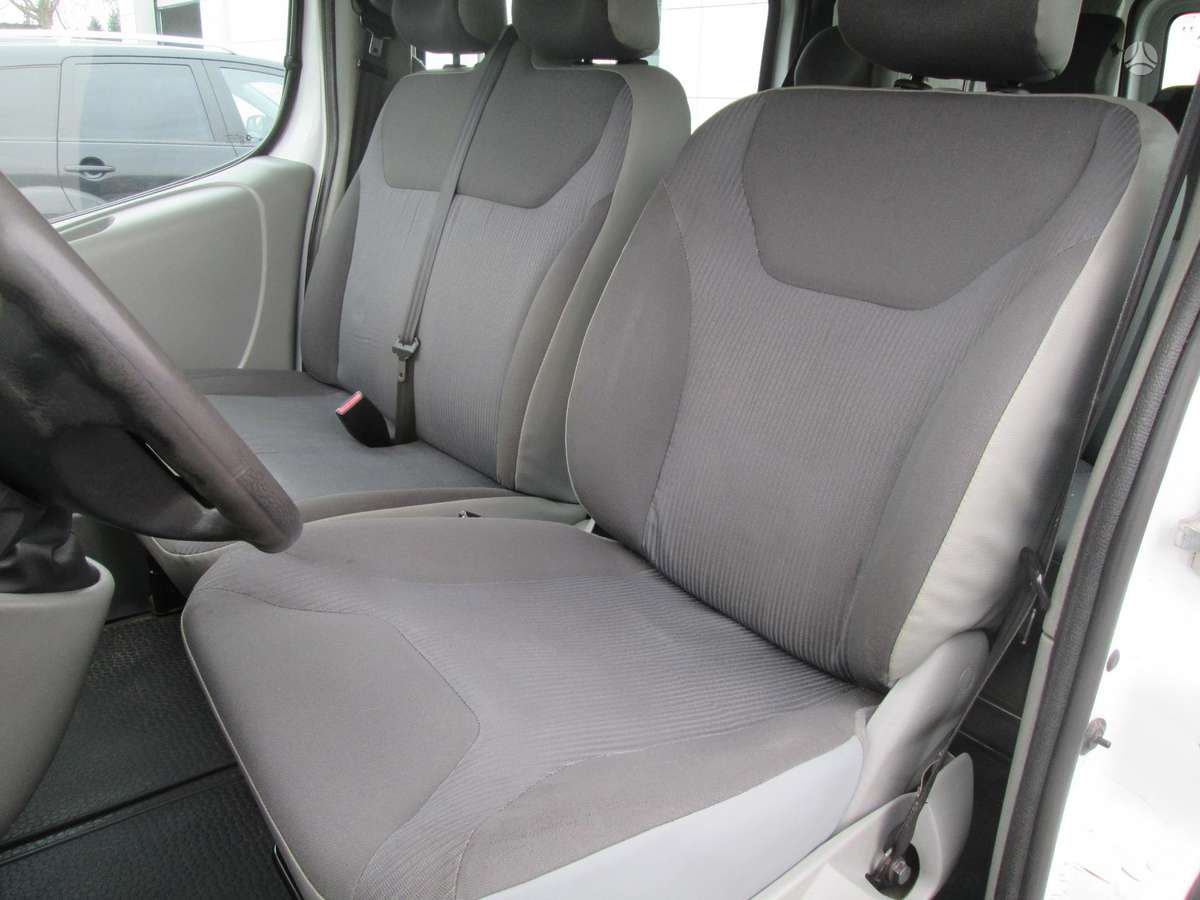 Opel Vivaro 2007 — photo 13
