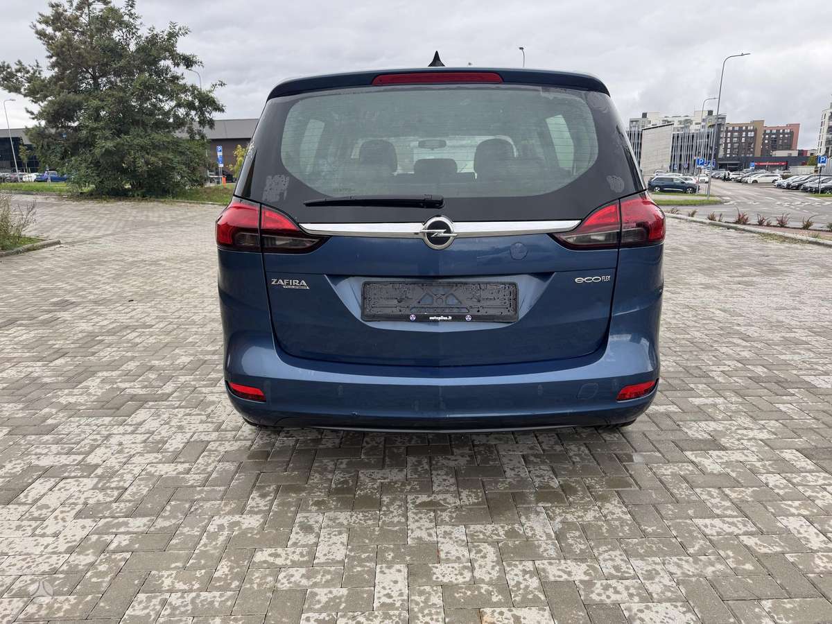 Opel Zafira 2015 — фото 6
