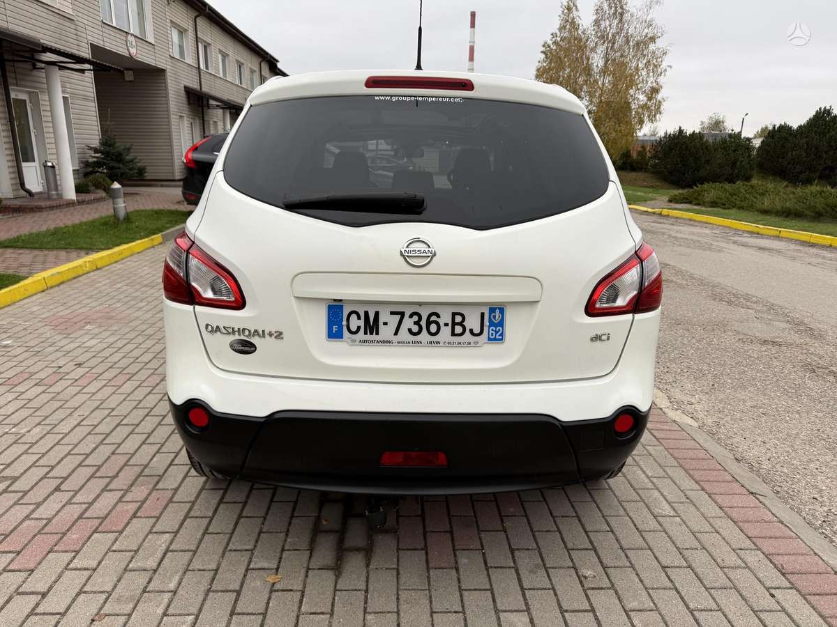 Nissan Qashqai+2 2012 — photo 14