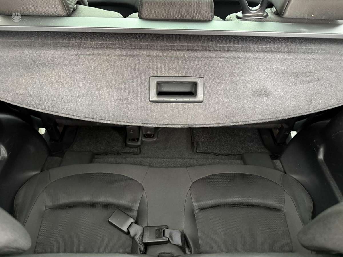 Nissan Qashqai+2 2012 — photo 16