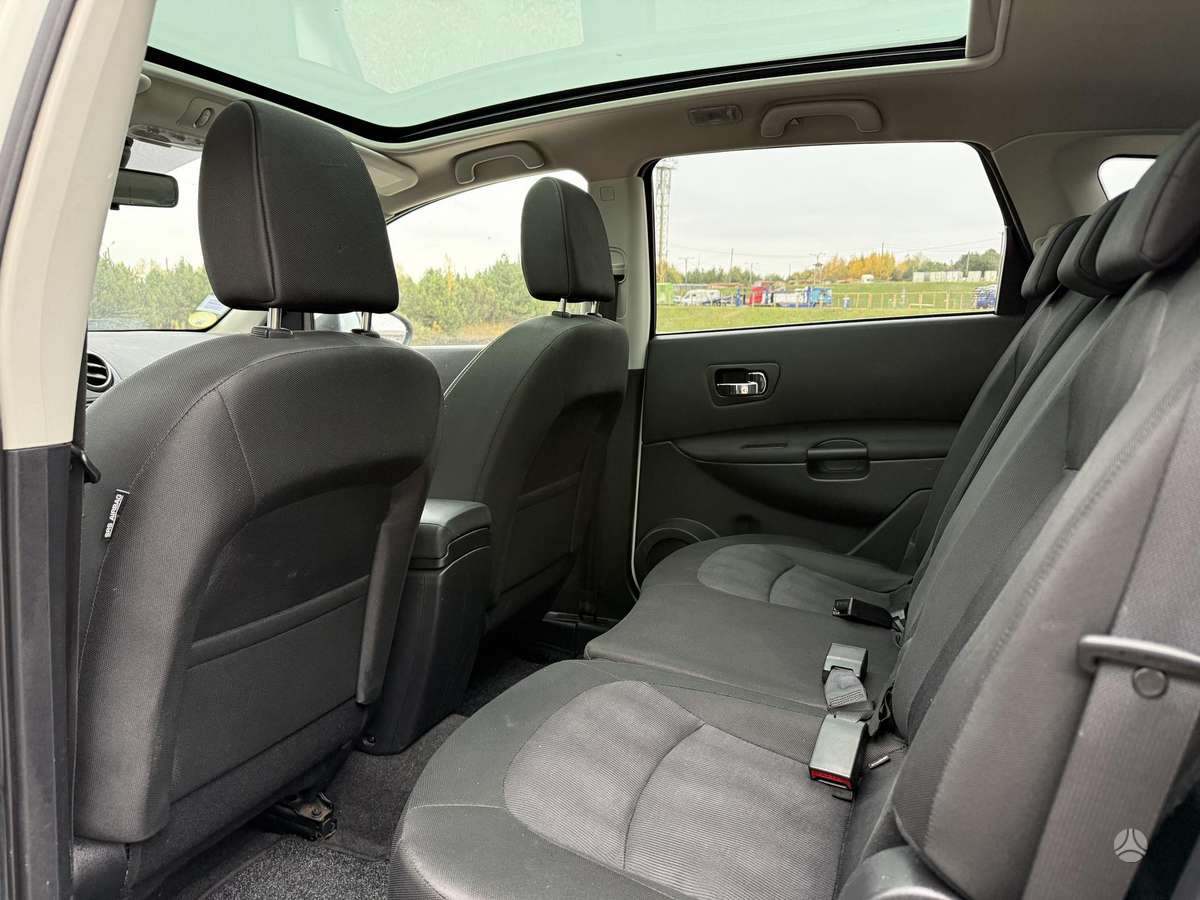 Nissan Qashqai+2 2012 — photo 17