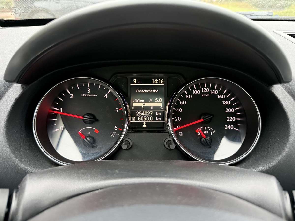 Nissan Qashqai+2 2012 — photo 19