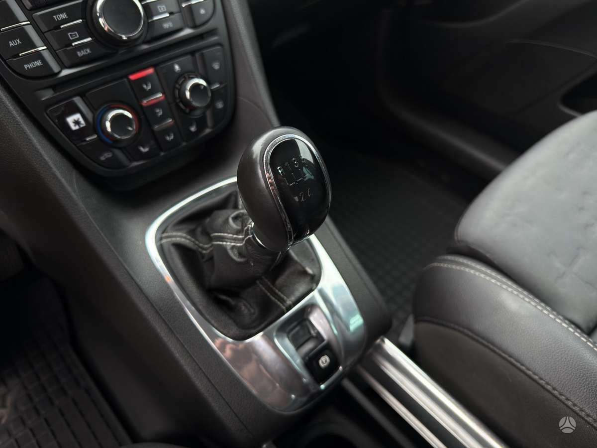 Opel Meriva 2010 — photo 15