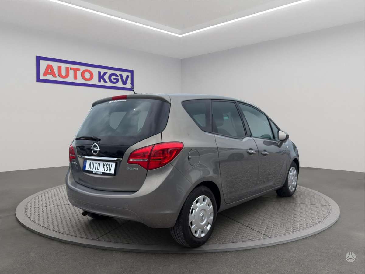 Opel Meriva 2010 — photo 5