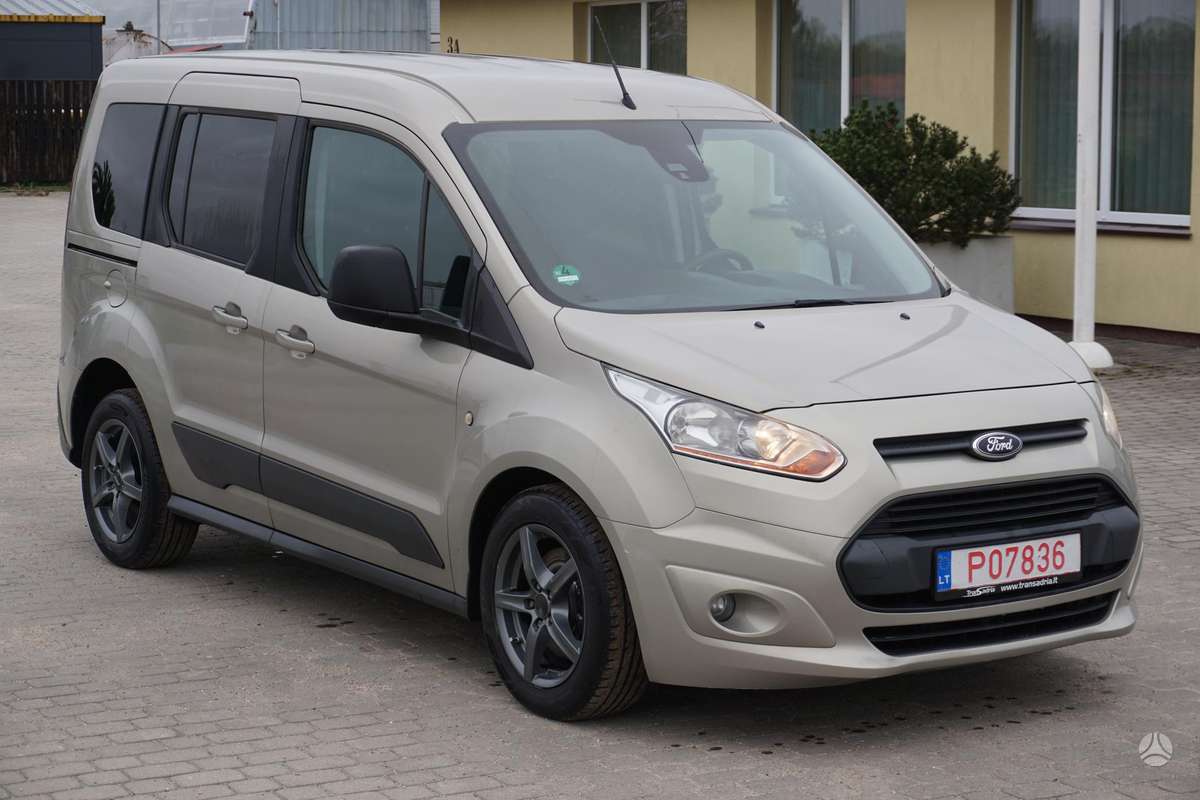 Ford Tourneo 2014 — вигляд ззаду