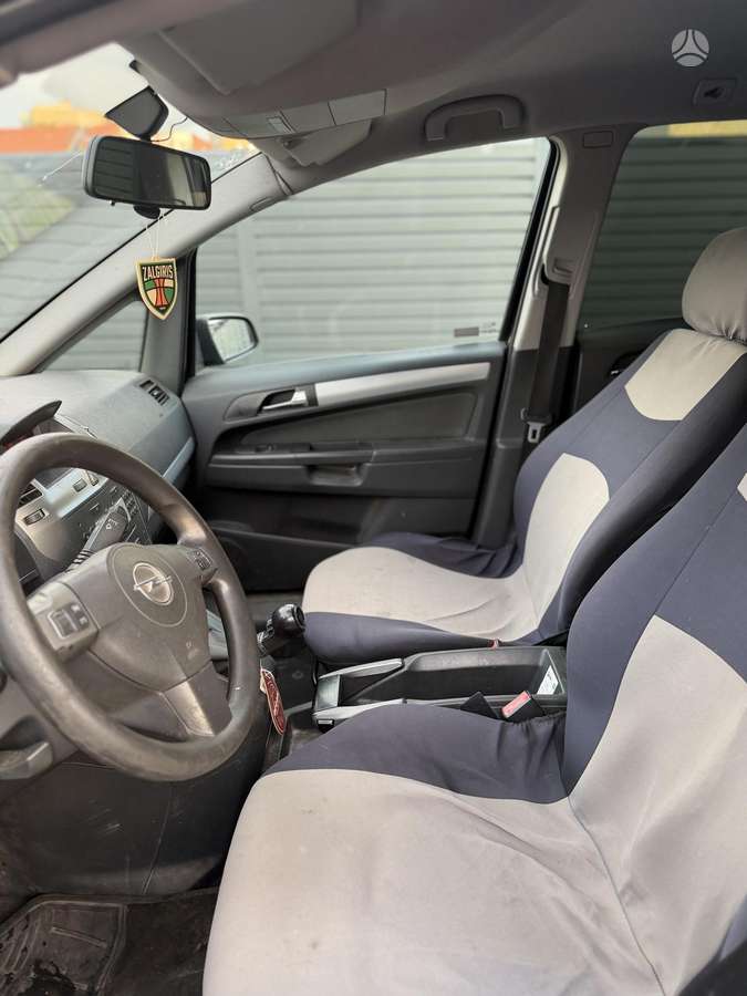 Opel Zafira 2007 — photo 13