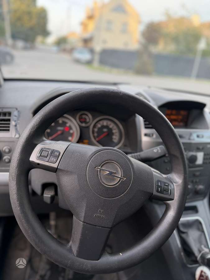 Opel Zafira 2007 — photo 20