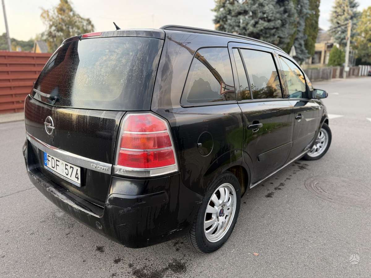 Opel Zafira 2007 — photo 6