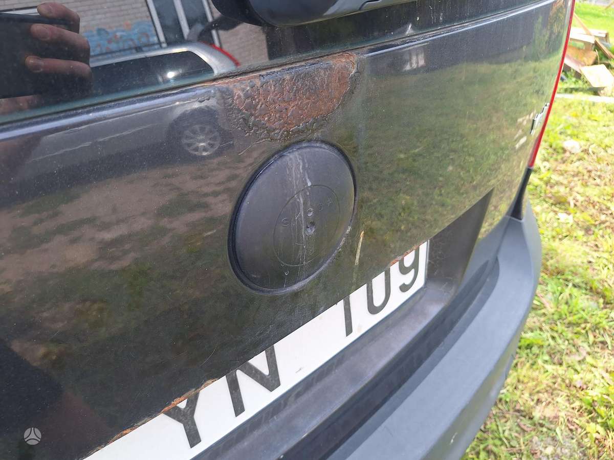 Skoda Yeti 2010 — engine 1197 cm³, 105 HP (77kW)