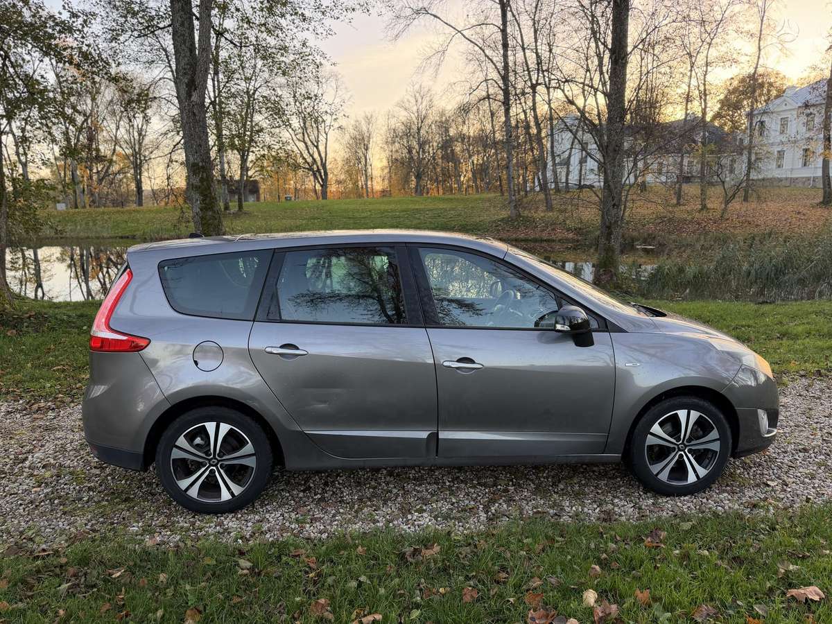 Renault Grand 2011 — photo 6