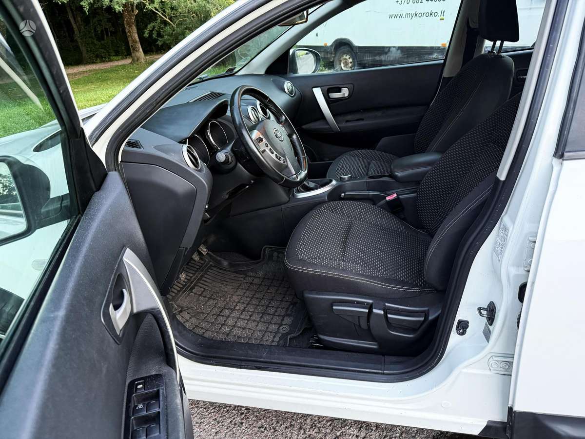 Nissan Qashqai 2010 — photo 11
