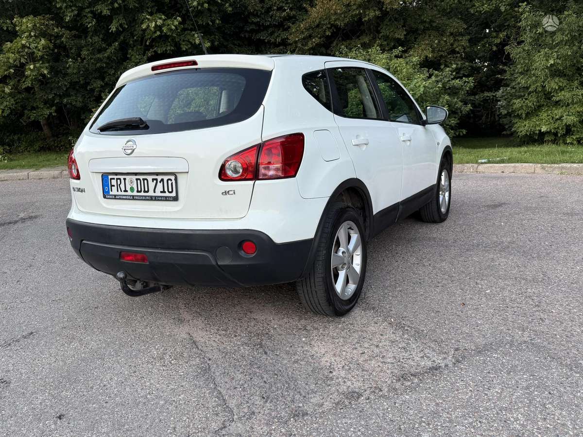 Nissan Qashqai 2010 — photo 5