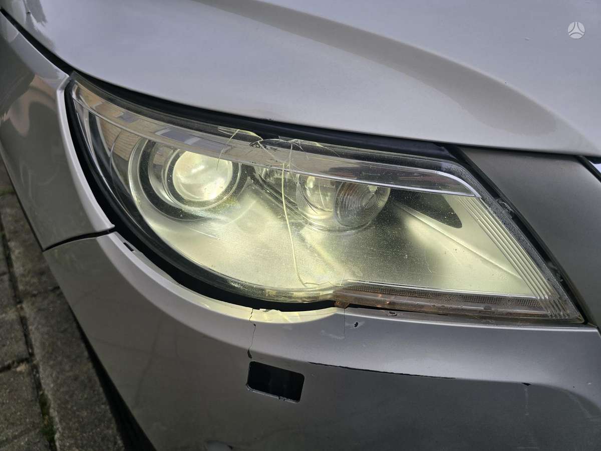Volkswagen Tiguan 2011 — photo 14