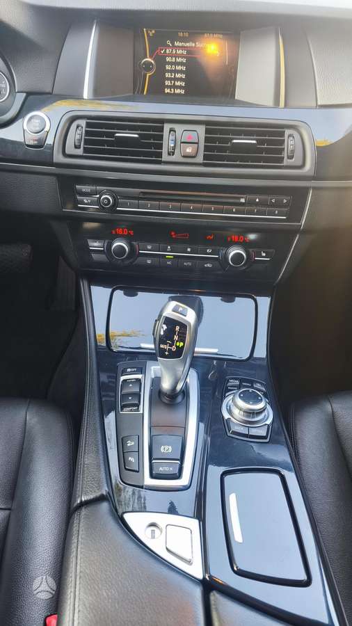 BMW 525 2013 — photo 11