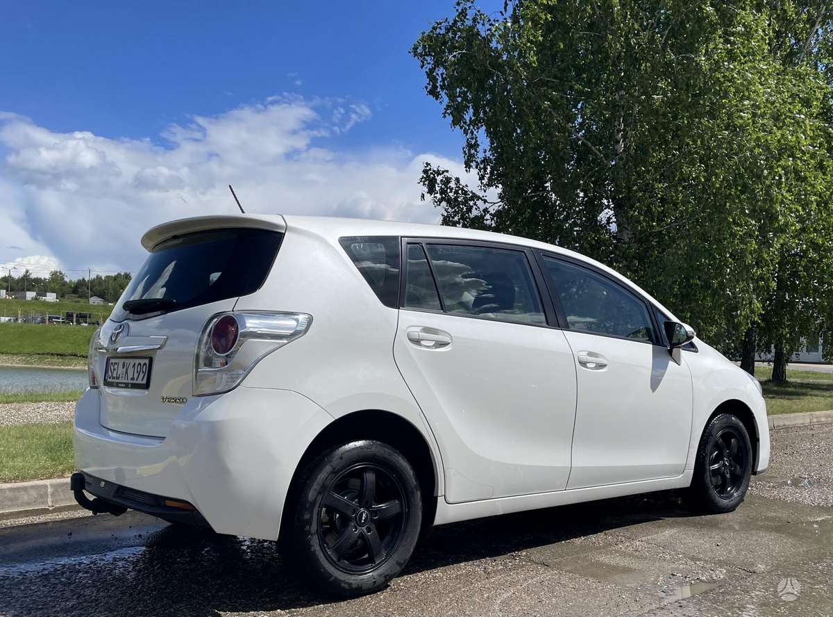 Toyota Verso 2013 — photo 5