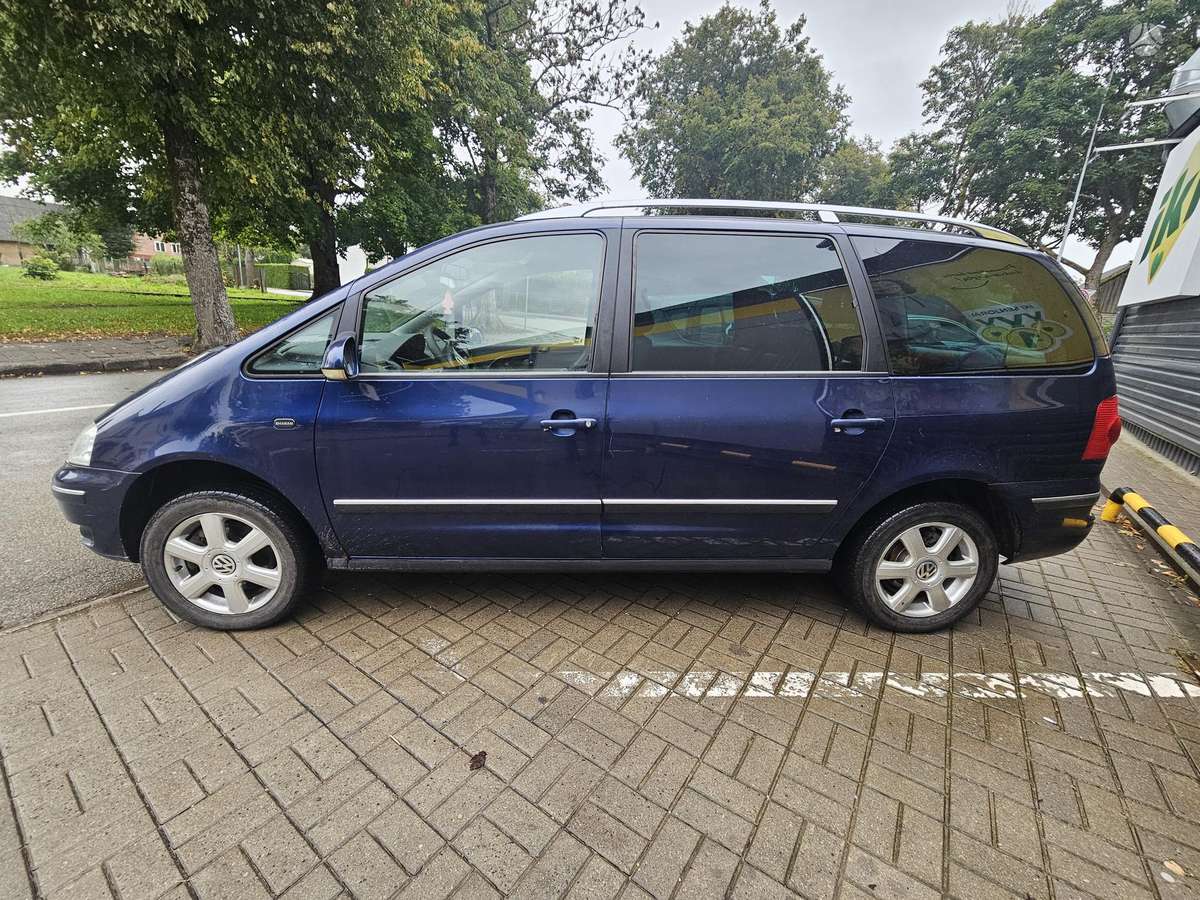 Volkswagen Sharan 2008 — photo 7