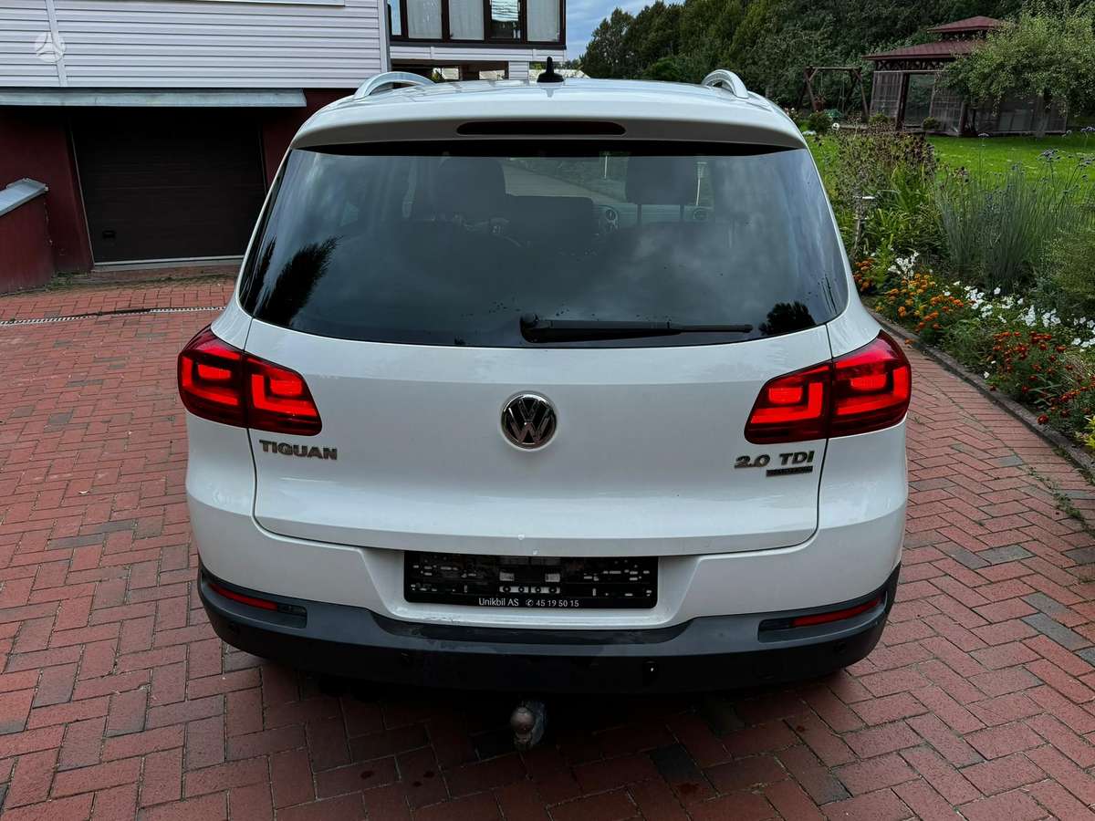 Volkswagen Tiguan 2011 — photo 5